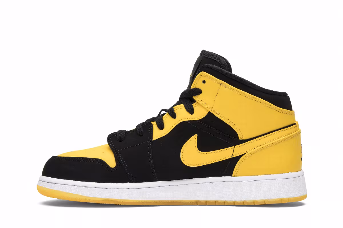 Air Jordan 1 Mid GS New Love 2017, view 4