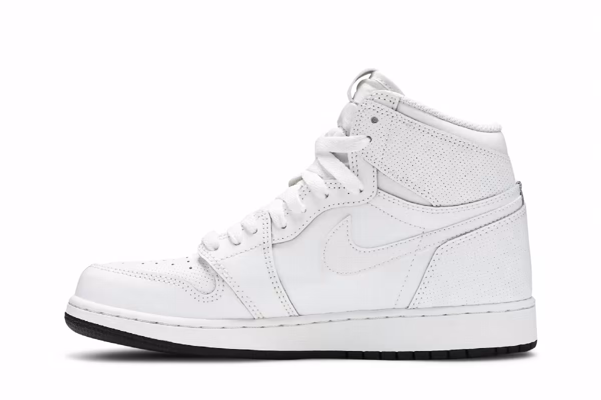 Air Jordan 1 High OG BG Perforated, view 4
