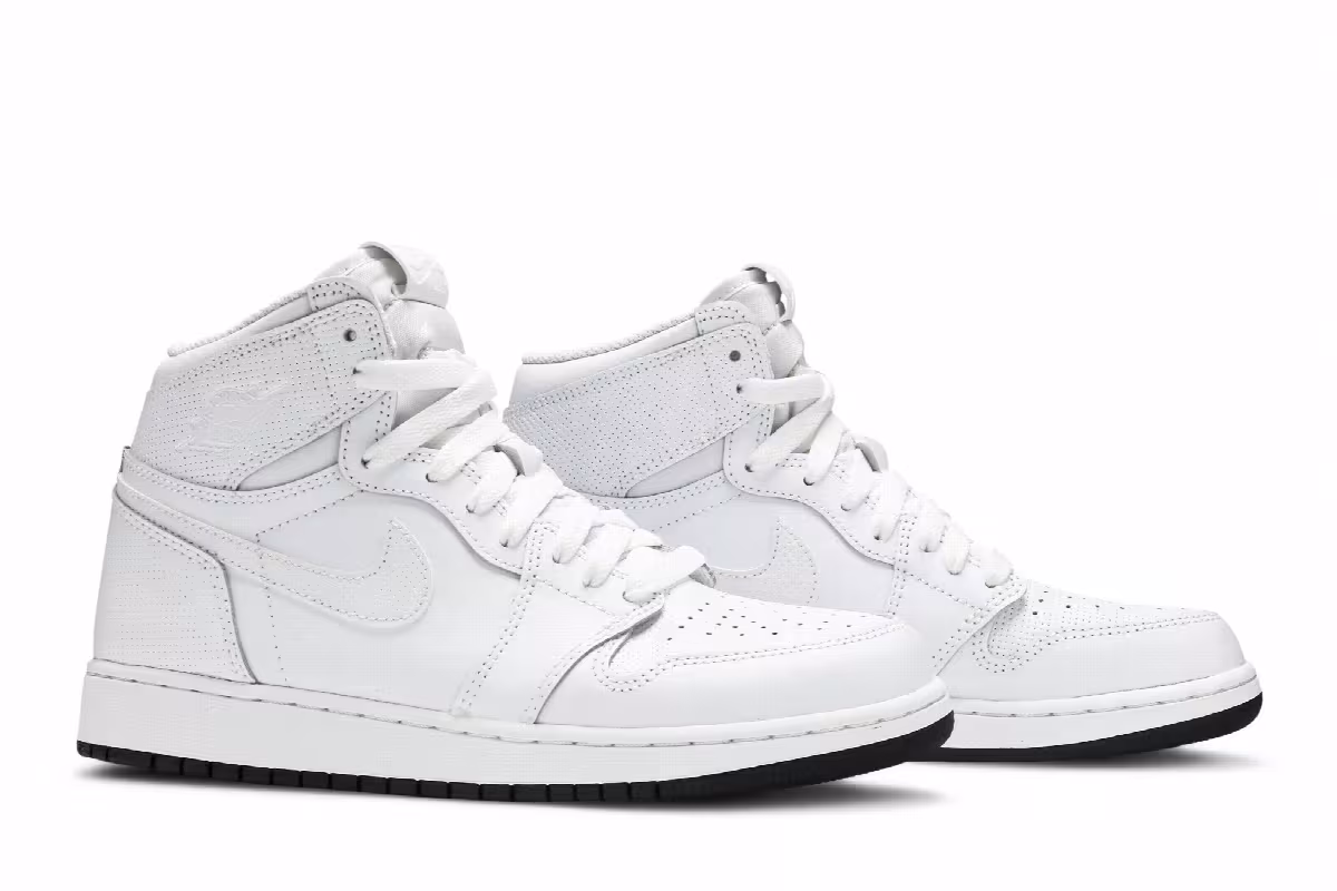 Air Jordan 1 High OG BG Perforated, view 9