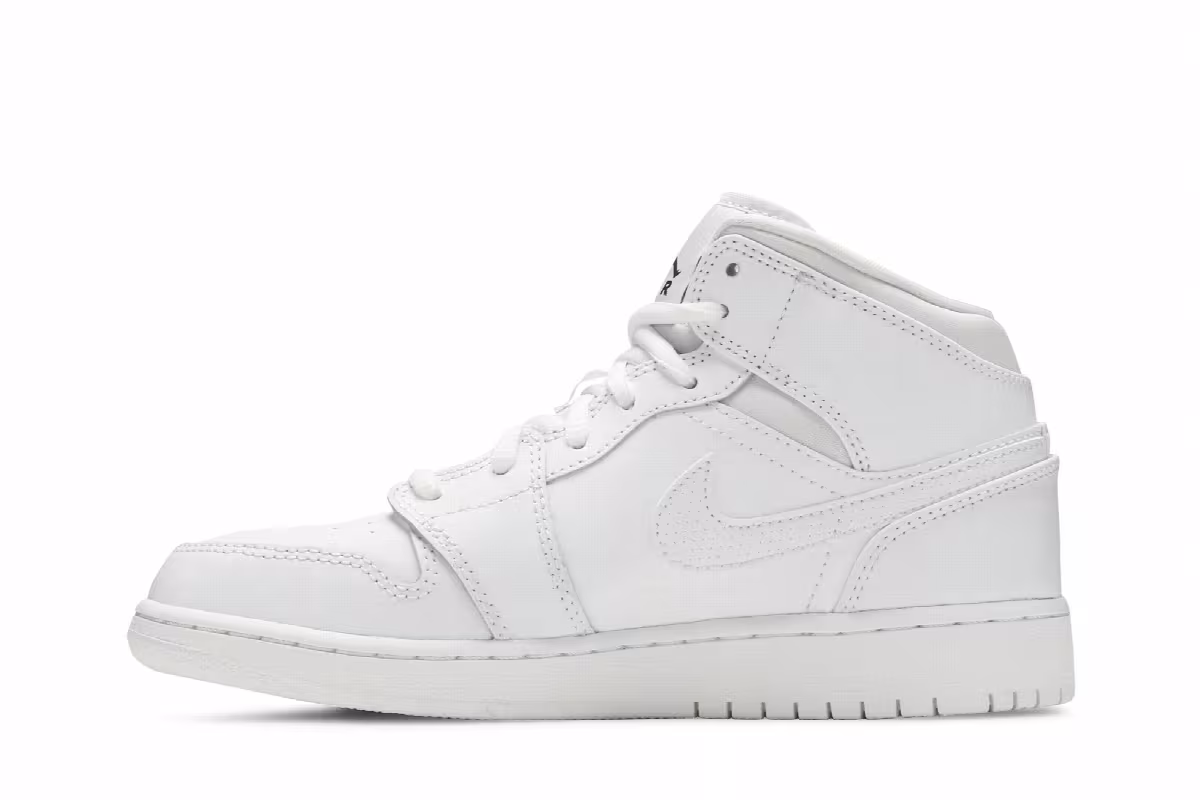 Air Jordan 1 Mid GS White, view 4