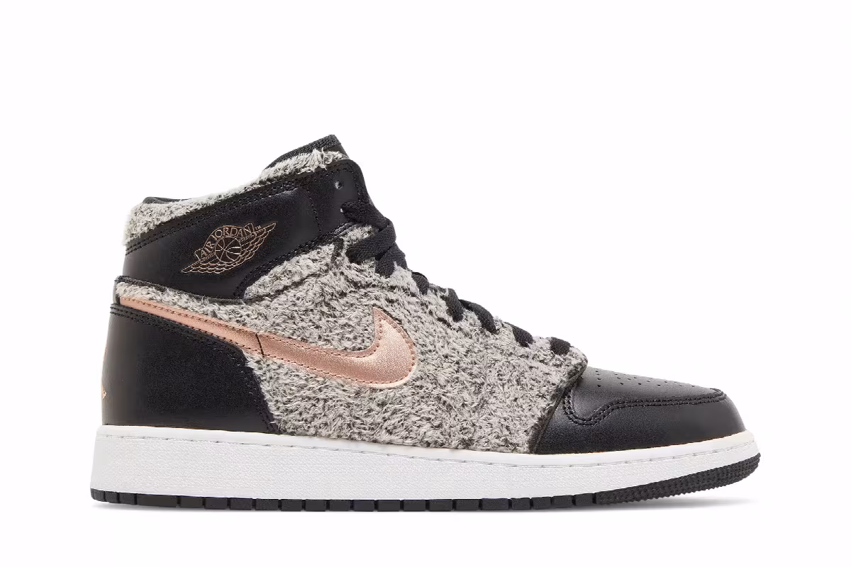 Air Jordan 1 High GS Fleece, view 2