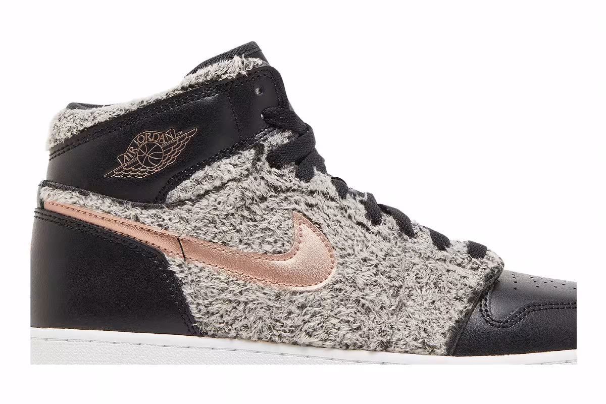 Air Jordan 1 High GS Fleece, view 3
