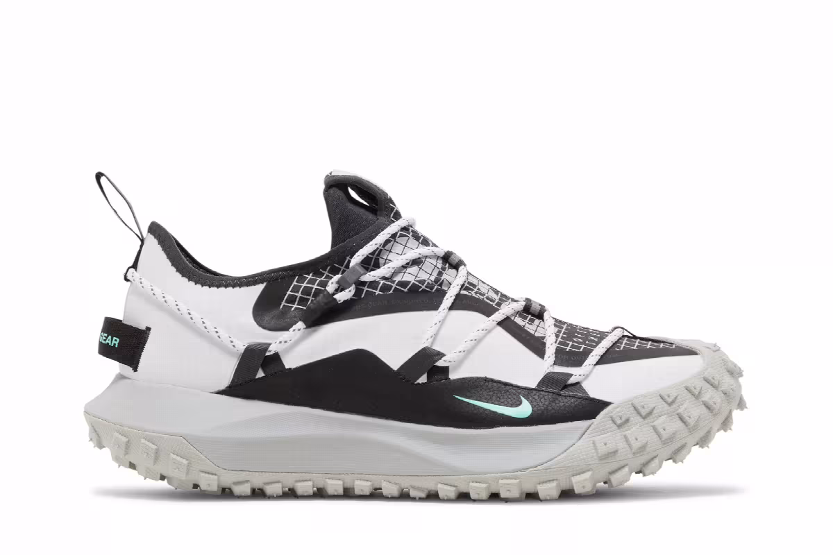 Nike ACG Mountain Fly Low SE White Anthracite, view 2