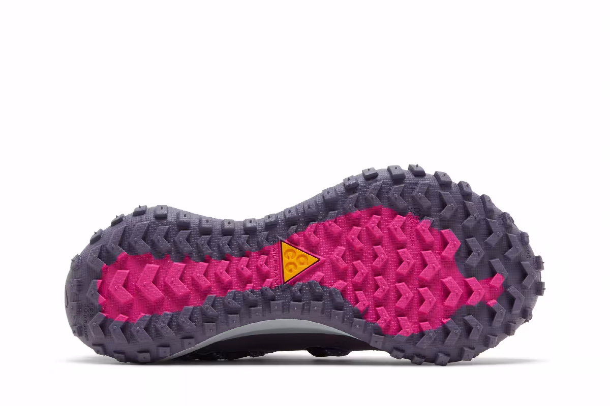 Nike ACG Mountain Fly Low SE Canyon Purple, view 5