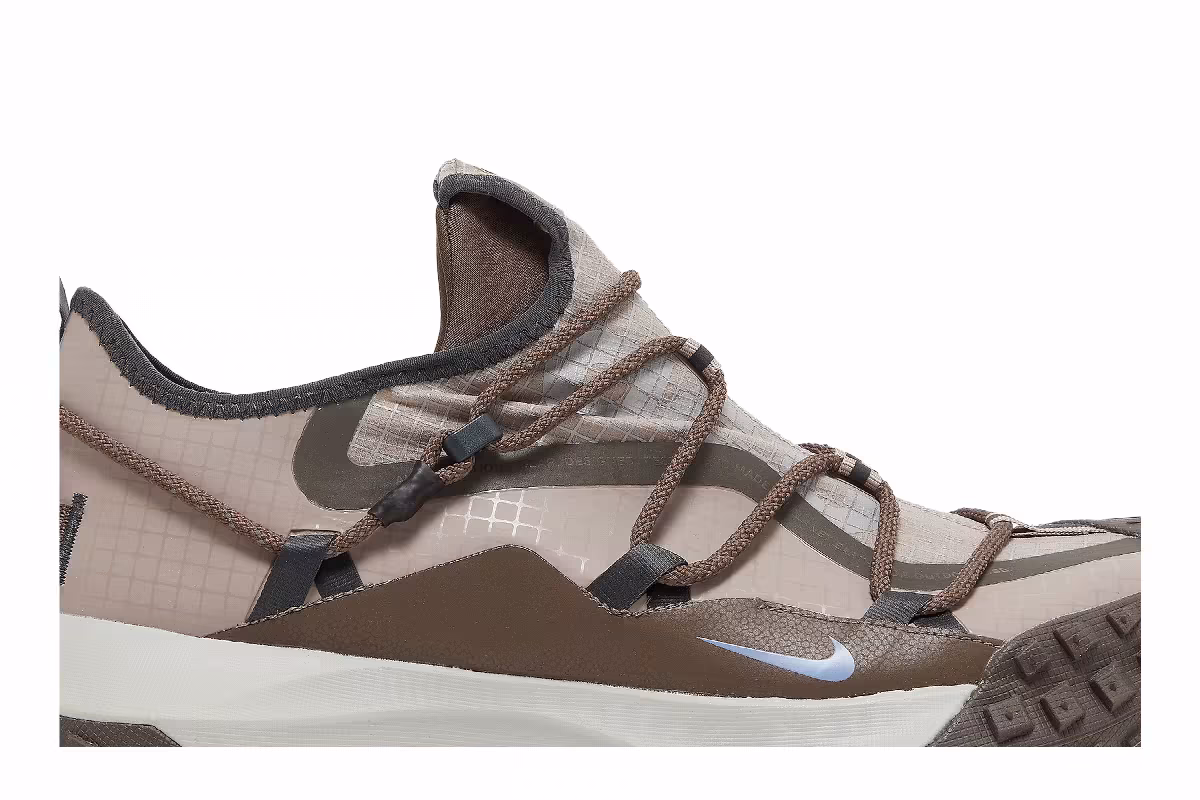 Nike ACG Mountain Fly Low SE Ironstone, view 3