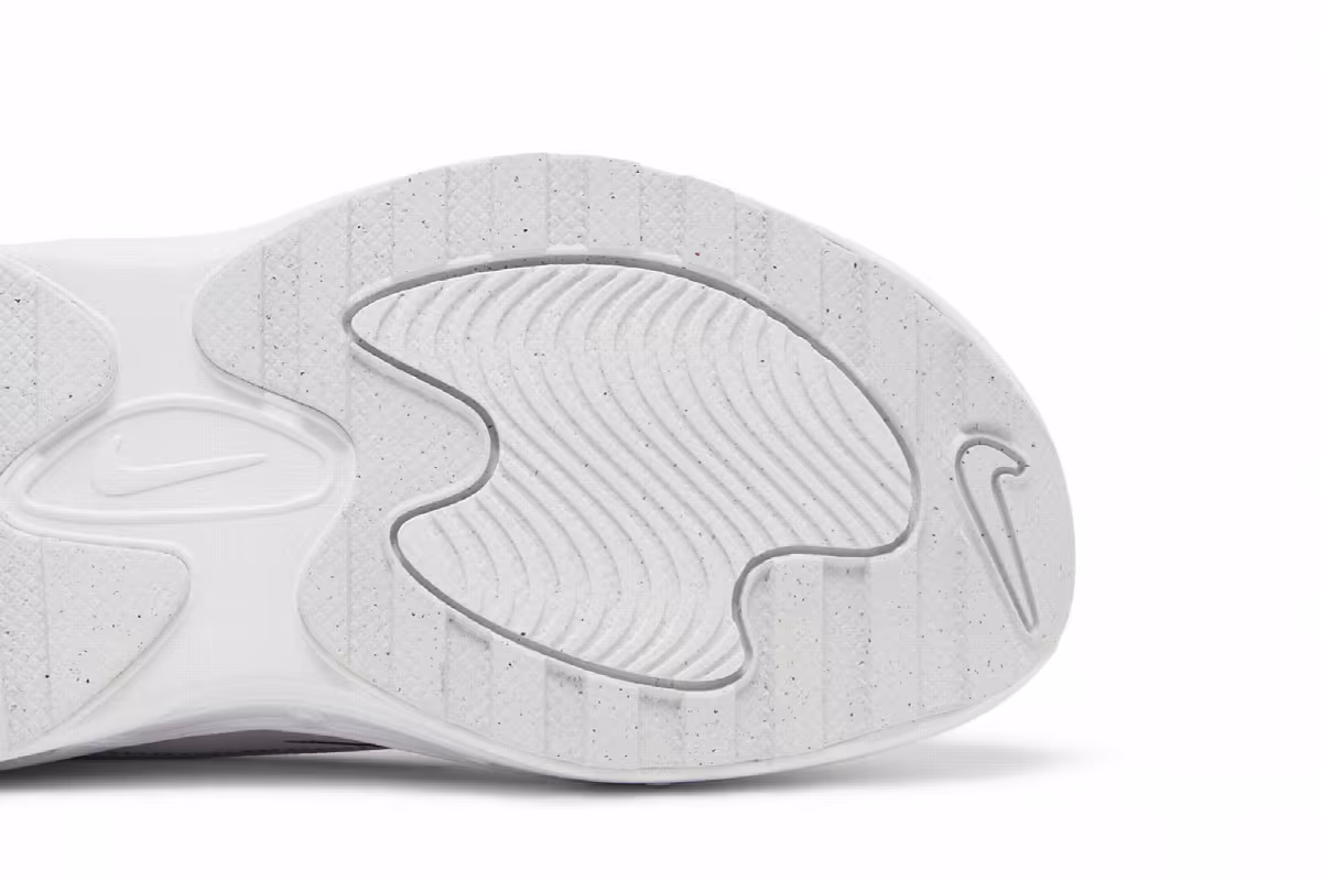Nike Women's Air Max Bliss Summit White, view 6