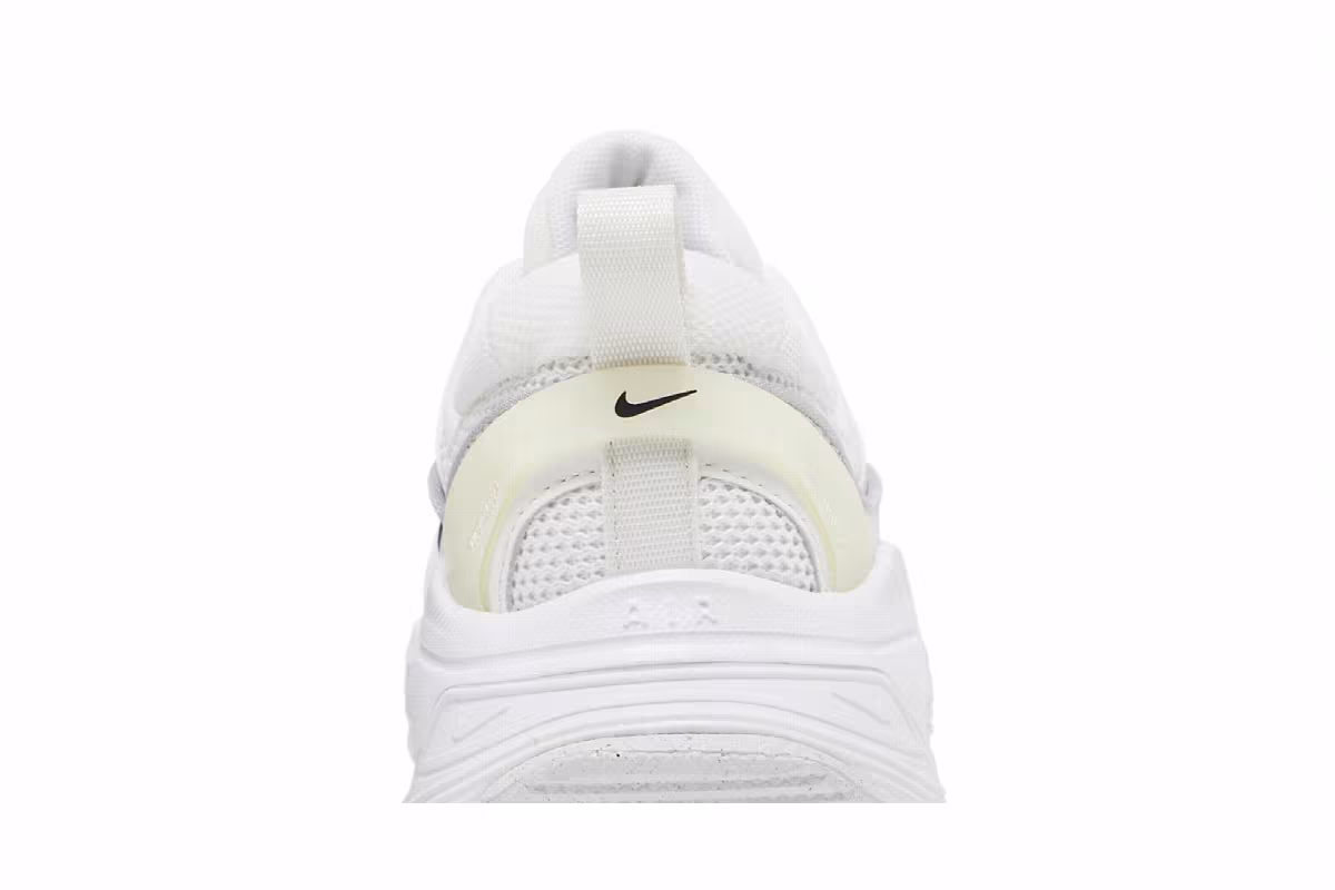Nike Women's Air Max Bliss Summit White, view 8
