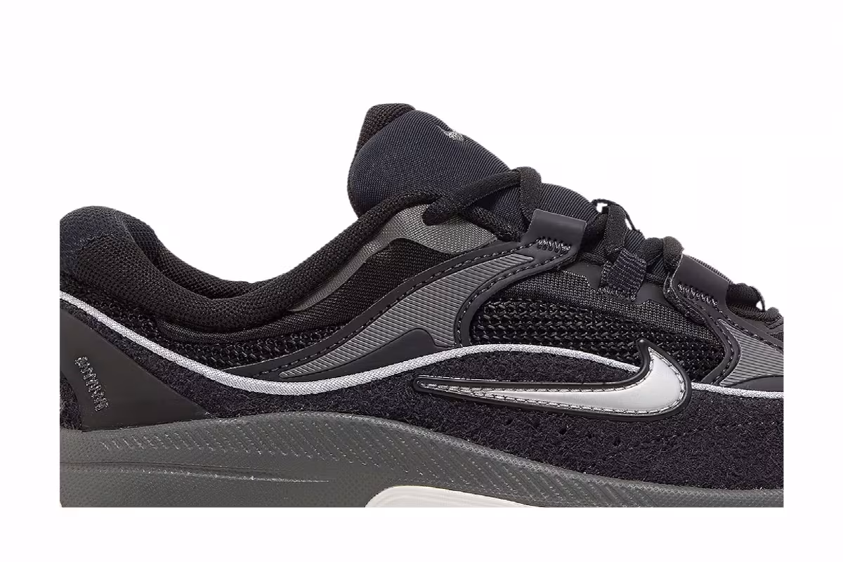 Nike Women's Air Max Bliss Black Oil Grey, view 3