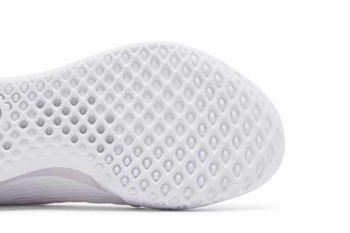 Women's NikeCourt Zoom NXT White Metallic Silver, view 6