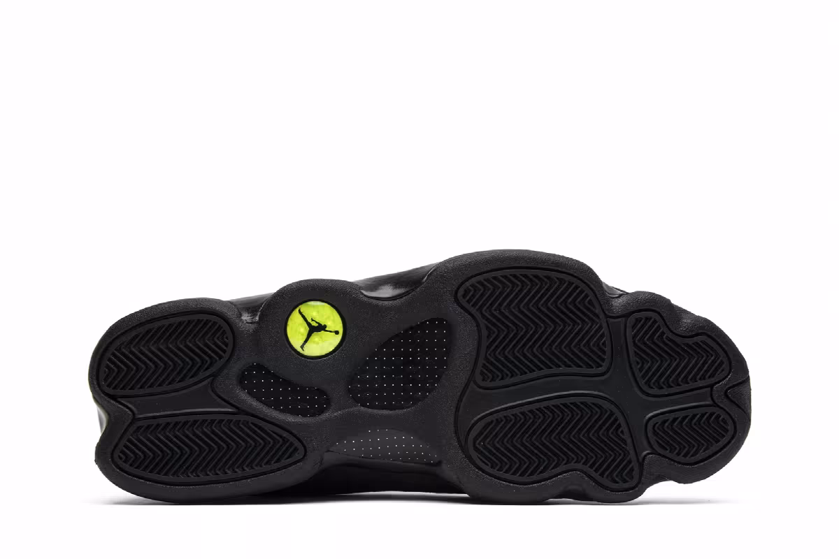 Air Jordan 13 Black Cat, view 5