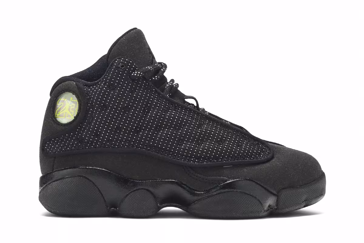 Air Jordan 13 PS Black Cat, view 2