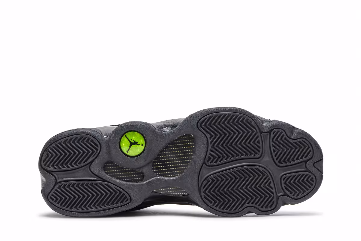 Air Jordan 13 BG Black Cat, view 5