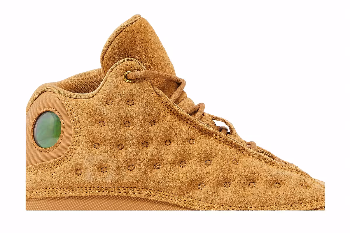 Air Jordan 13 GS Wheat, view 3
