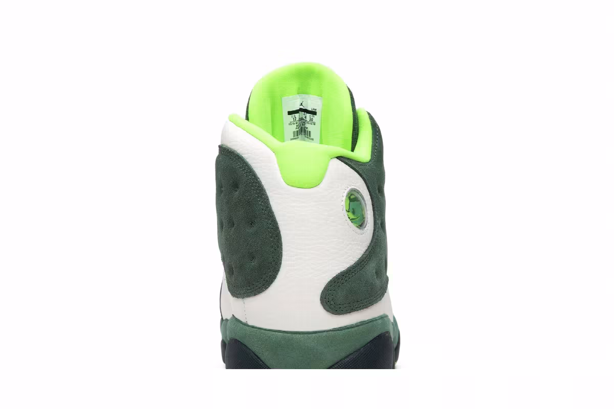 Air Jordan 13 Oregon Ducks, view 8