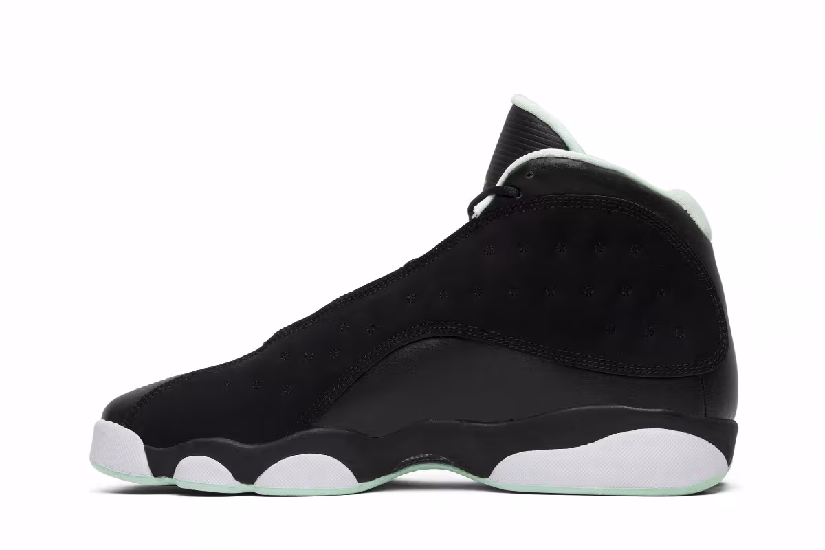 Air Jordan 13 GS Mint Foam, view 4