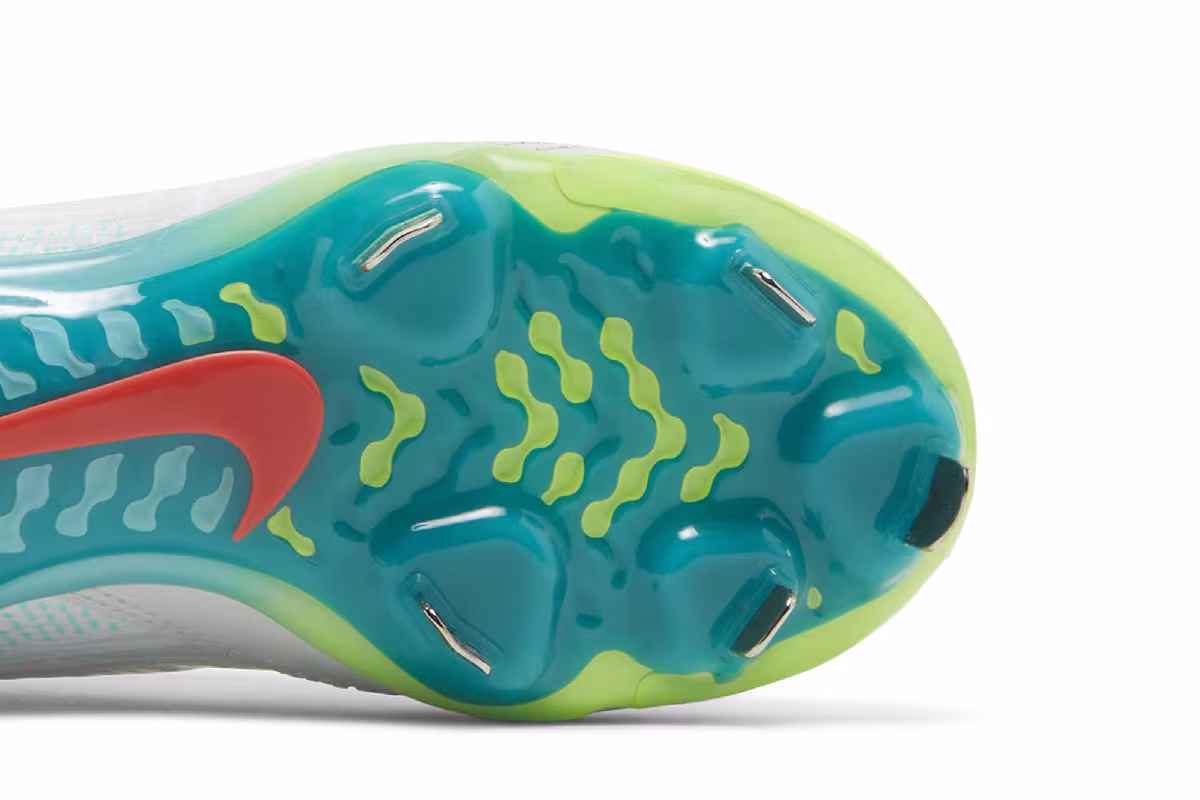 Nike Women's Hyperdiamond 4 Pro White Turbo Green, view 6