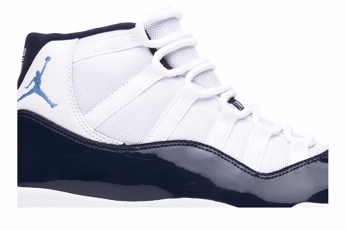 Air Jordan 11 Win Like '82, view 3