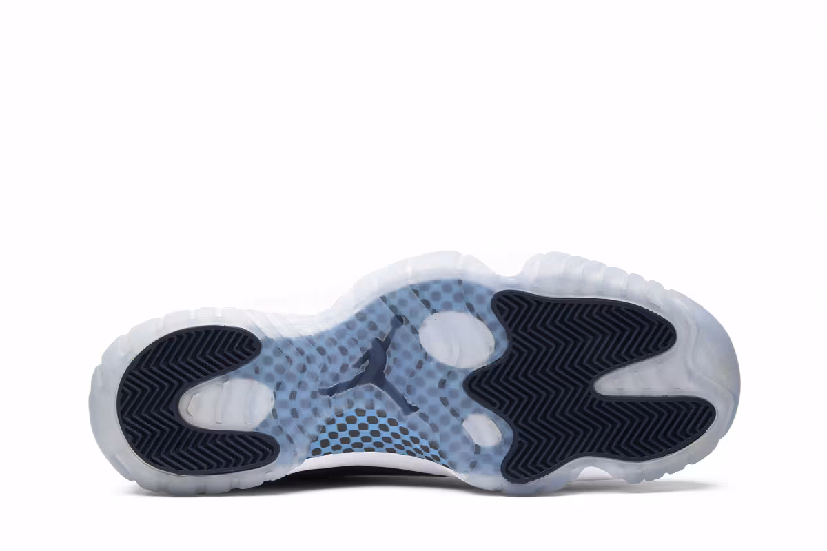 Air Jordan 11 Win Like '82, view 5