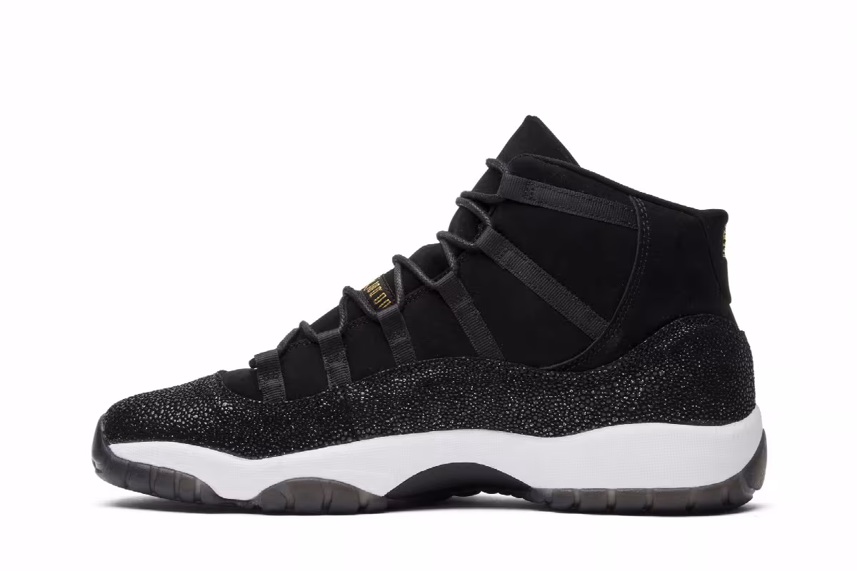 Air Jordan 11 Premium GS Heiress, view 4