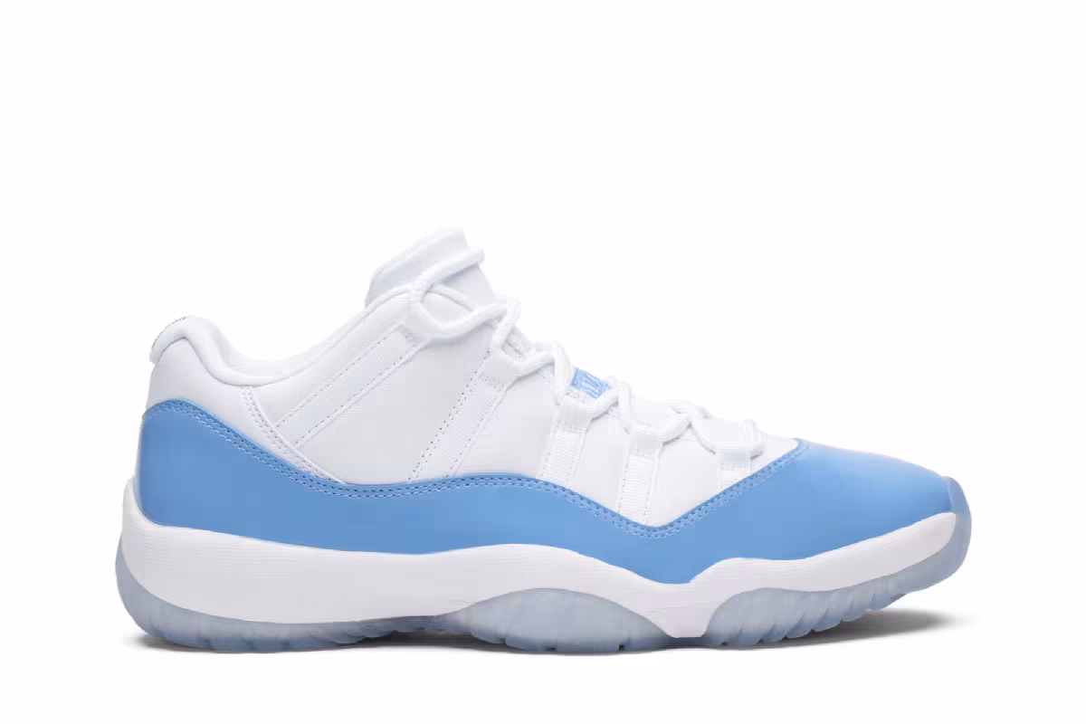 Air Jordan 11 Low UNC 2017, view 2