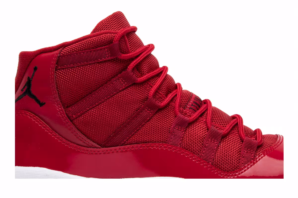 Air Jordan 11 GS Win Like '96, view 3