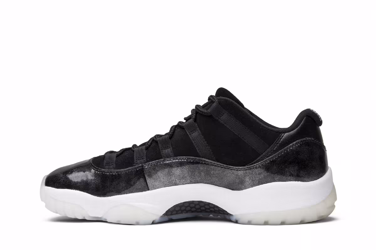 Air Jordan 11 Low Barons, view 4
