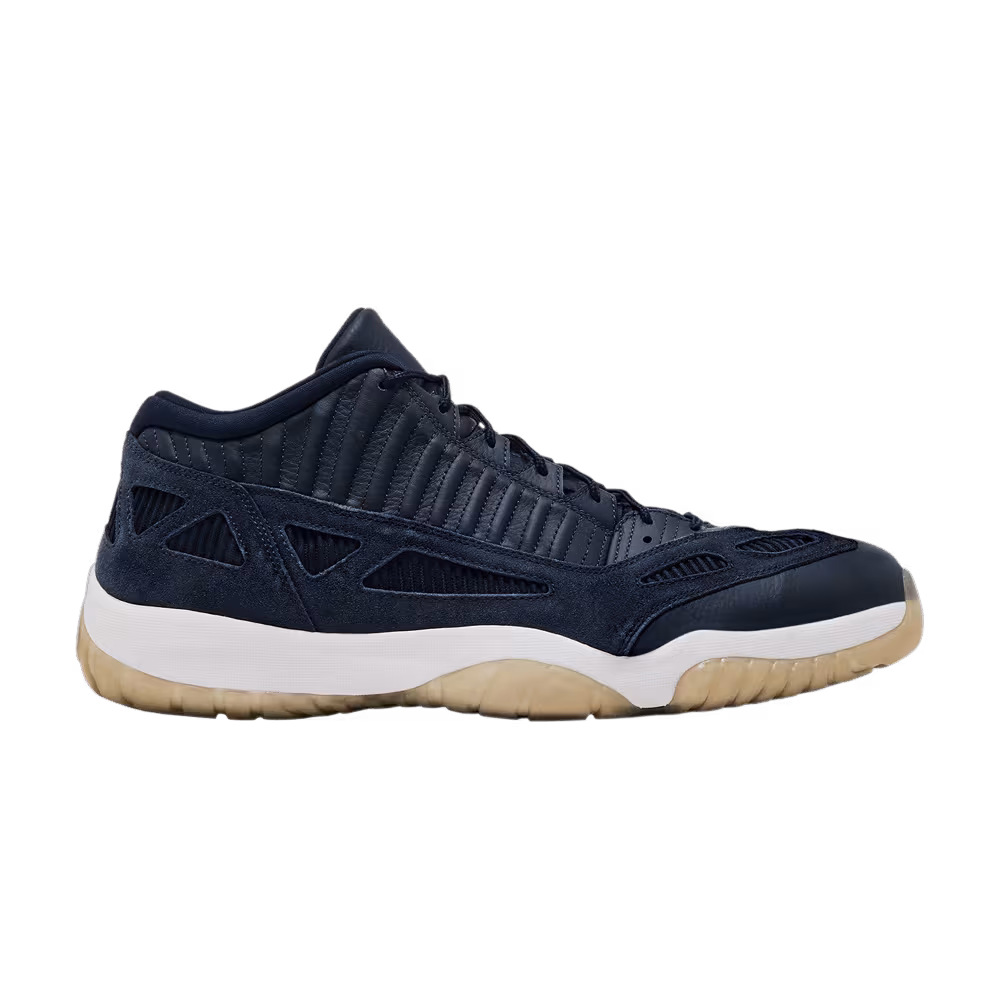 Air Jordan 11 Low IE Obsidian