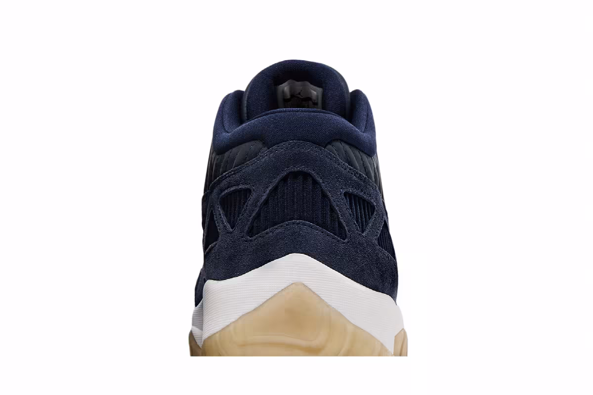 Air Jordan 11 Low IE Obsidian, view 8