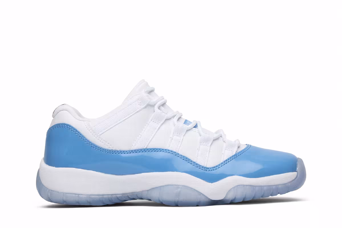 Air Jordan 11 Low GS UNC 2017, view 2