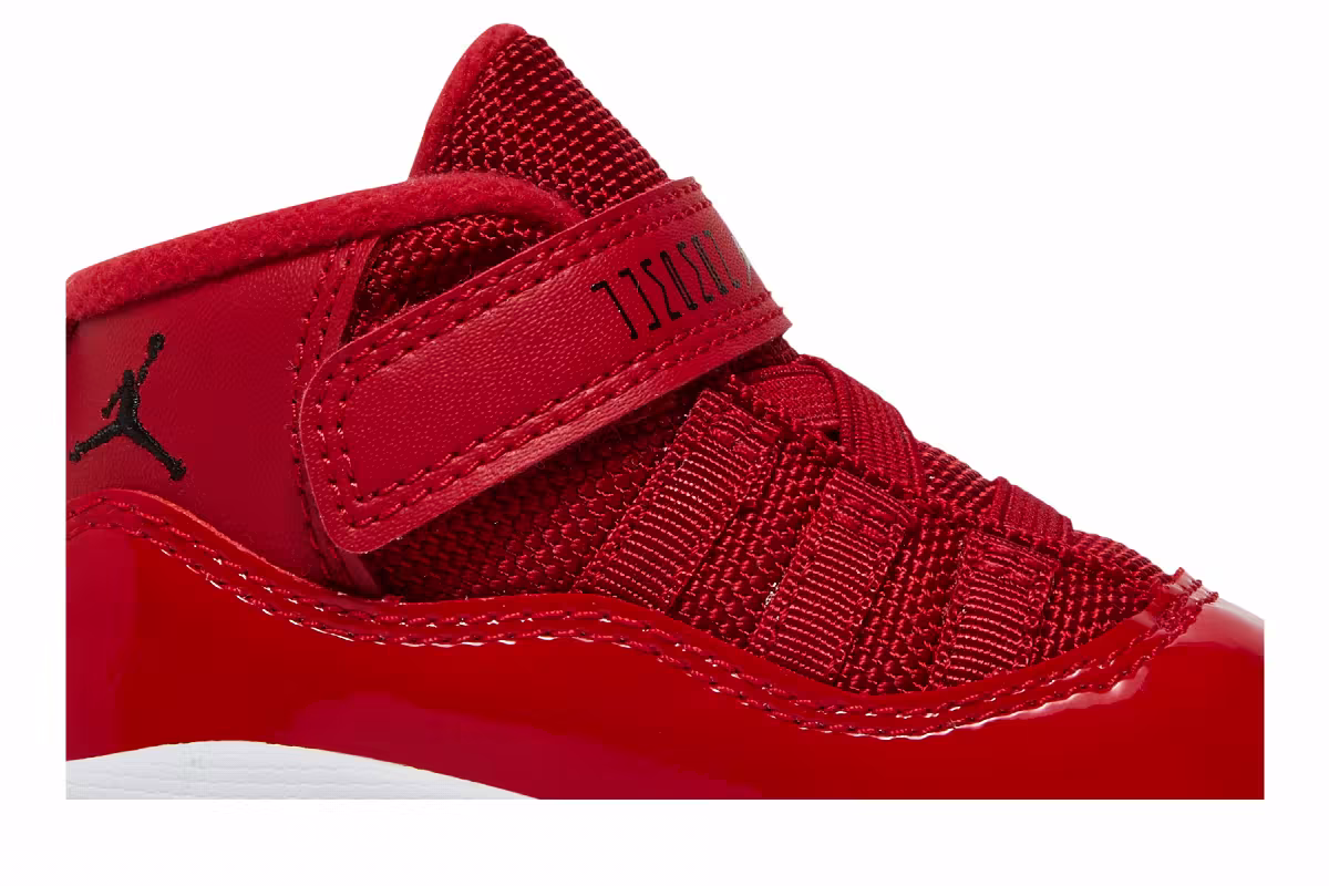 Air Jordan 11 TD Win Like '96, view 3