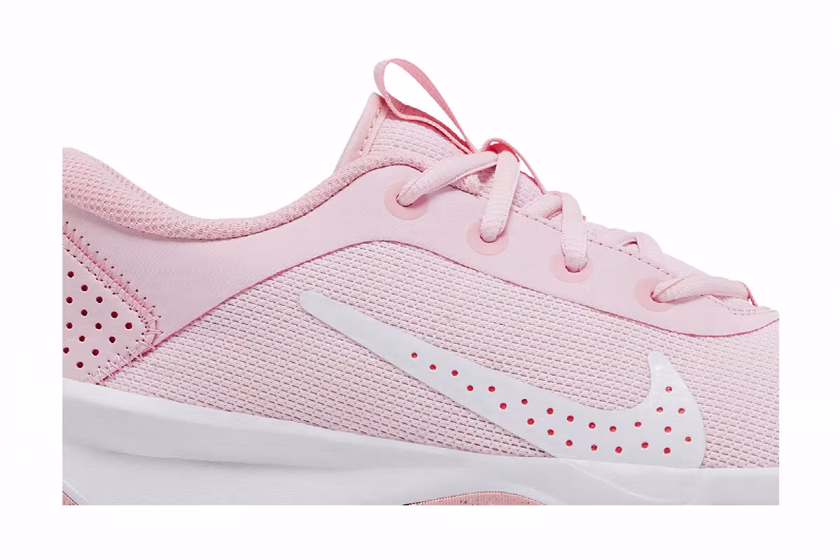 Nike Omni Multi-Court GS Pink Foam, view 3