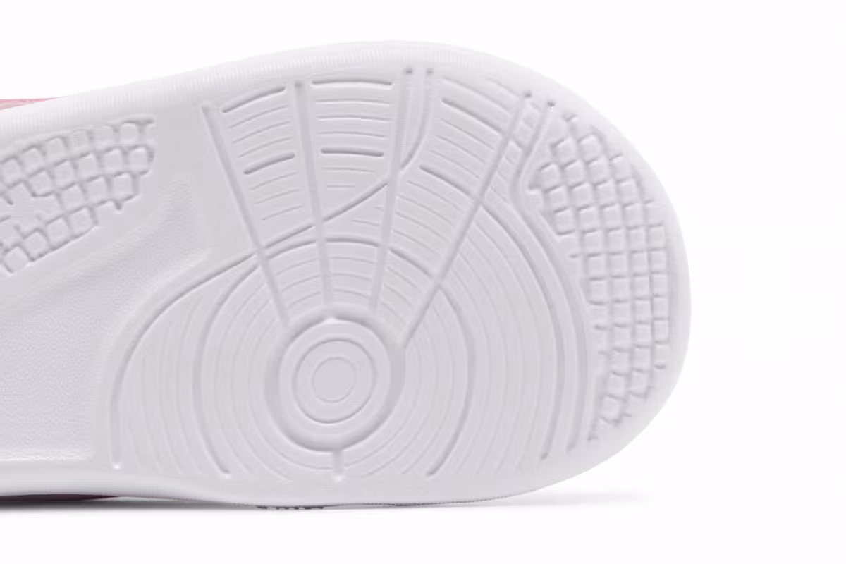 Nike Omni Multi-Court TD Pink Foam, view 6