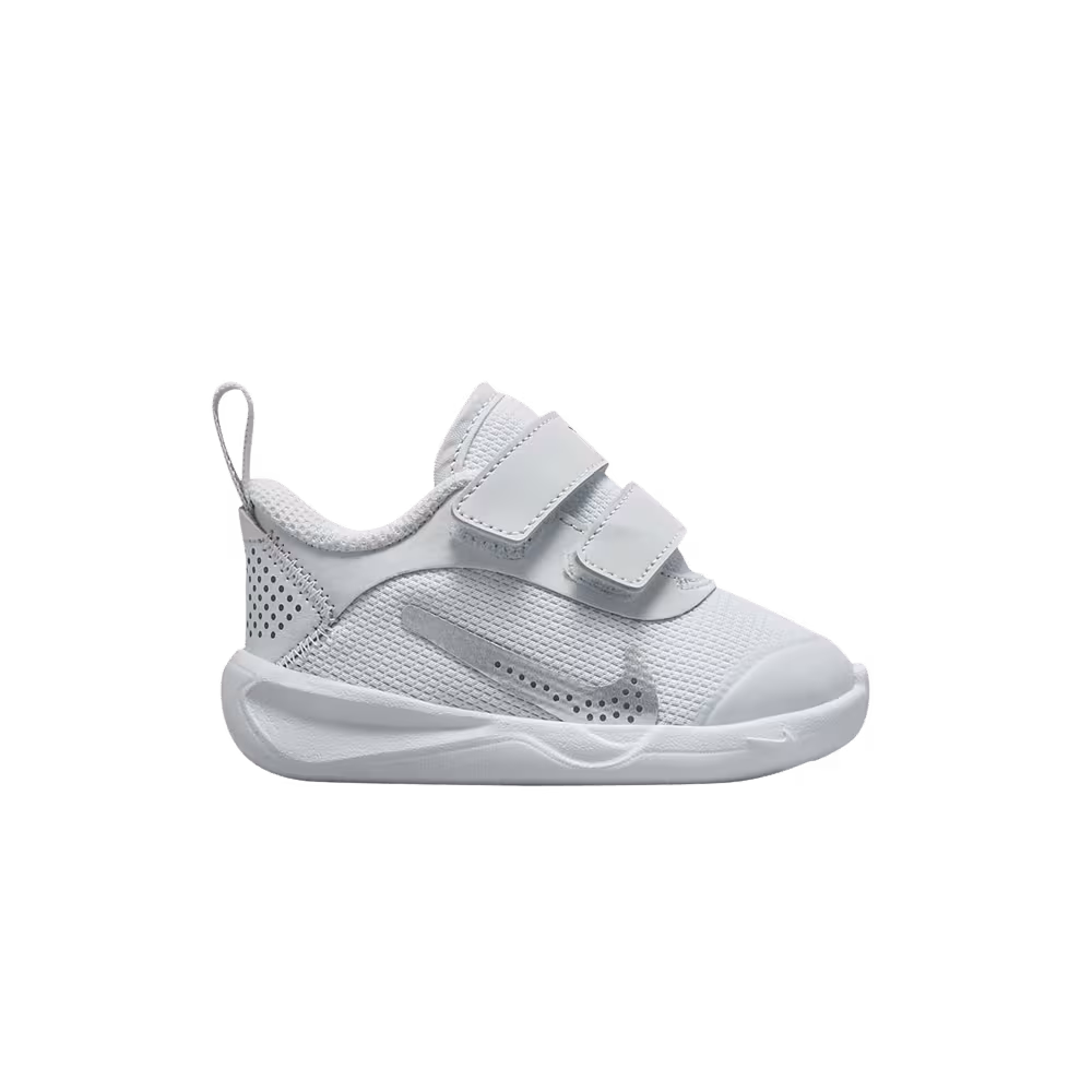 Nike Omni Multi-Court TD Pure Platinum