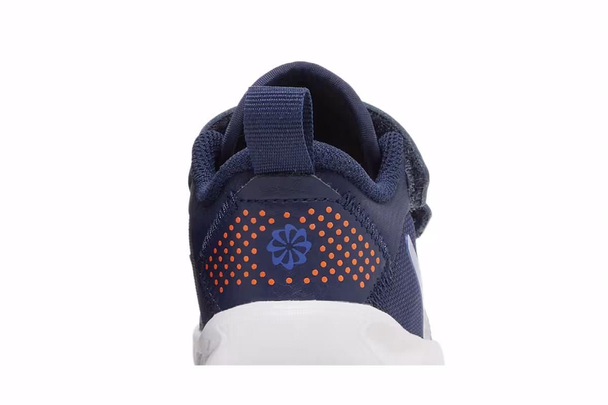 Nike Omni Multi-Court TD Midnight Navy Safety Orange, view 8