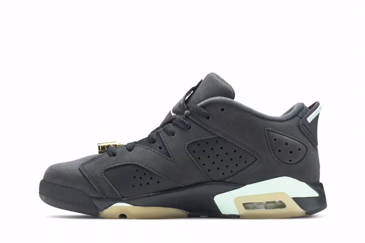 Air Jordan 6 Low GS Mint Foam, view 4