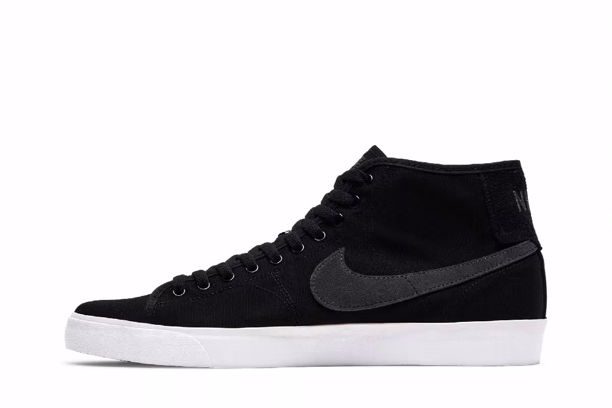 Nike Blazer Court Mid Premium SB Black Anthracite, view 4