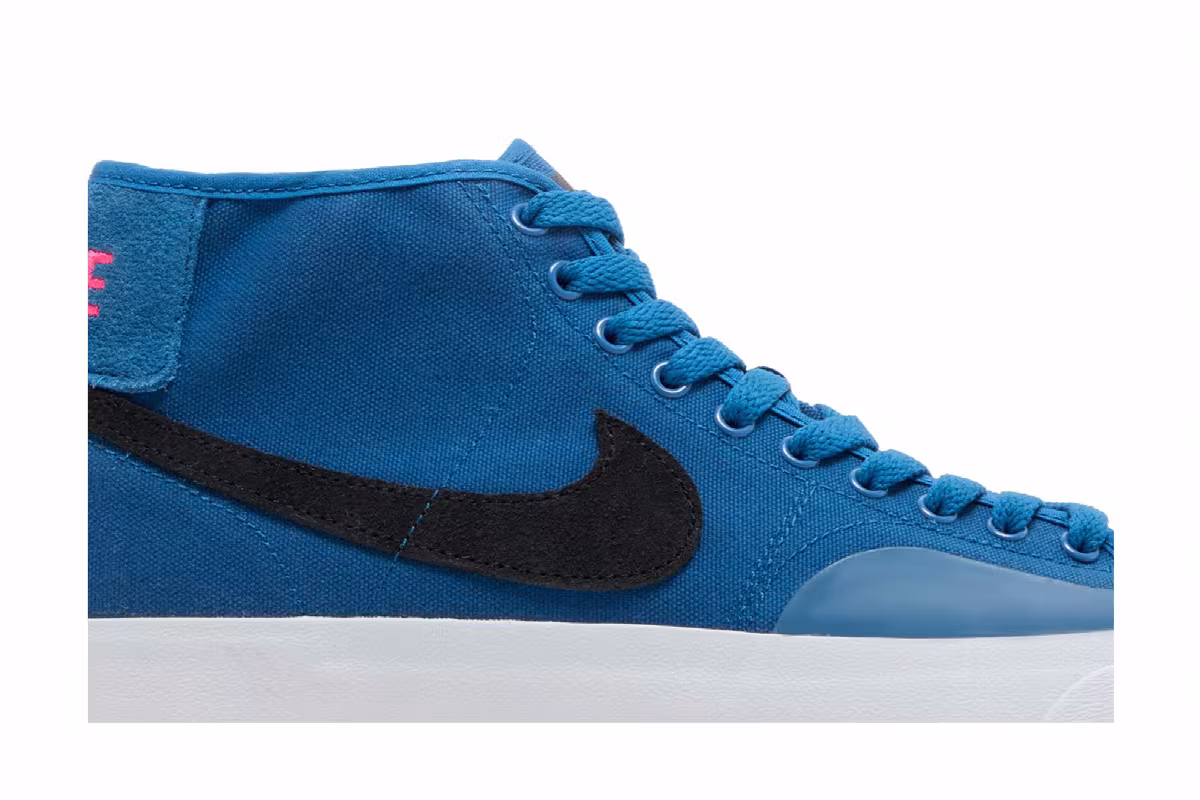 Nike Blazer Court Mid Premium SB Dark Marina Blue, view 3