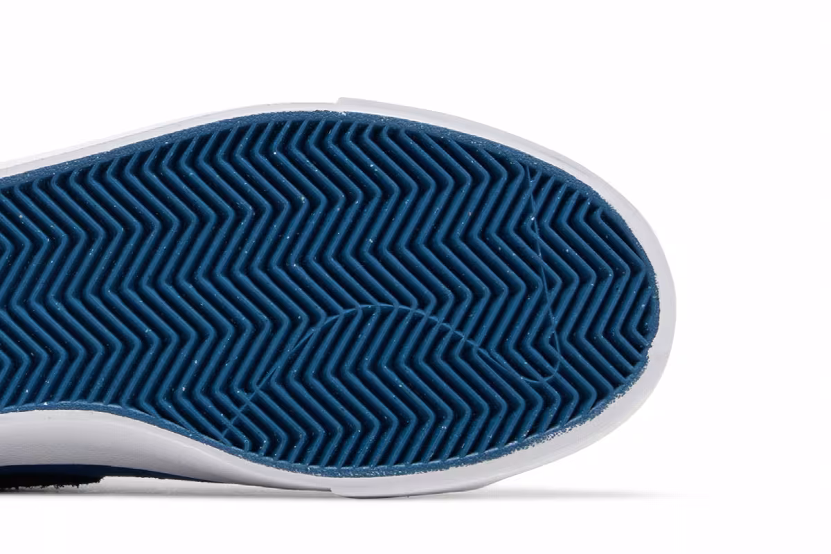 Nike Blazer Court Mid Premium SB Dark Marina Blue, view 6