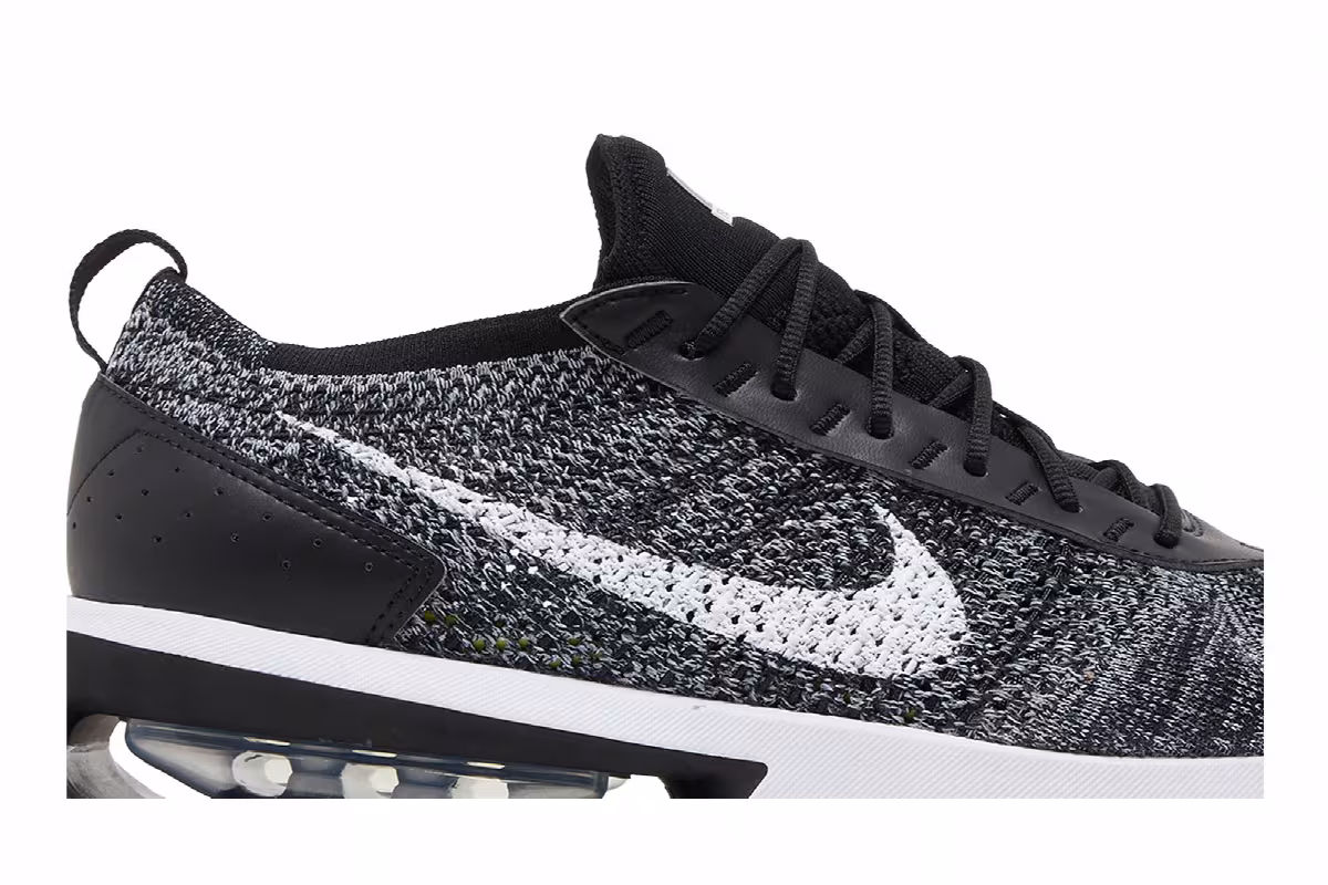 Nike Air Max Flyknit Racer Black White, view 3