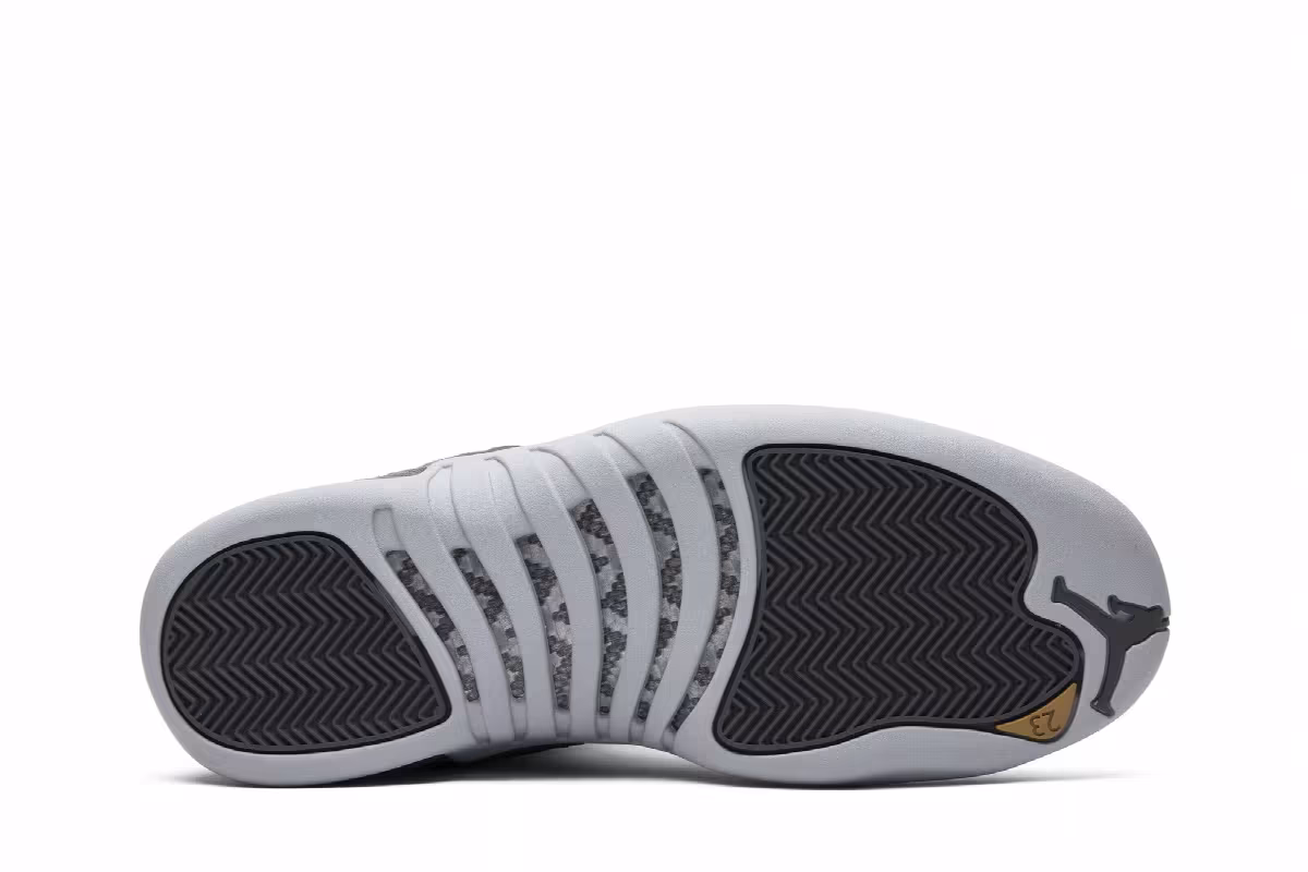 Air Jordan 12 Dark Grey, view 5