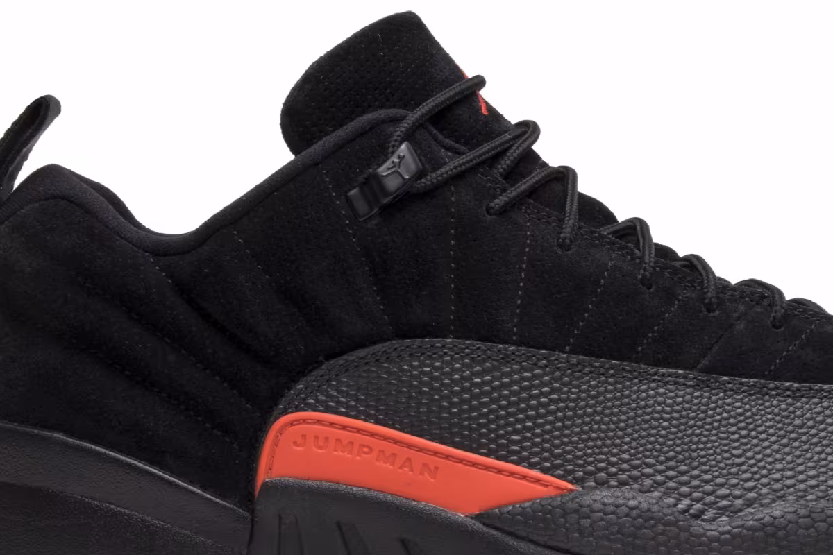 Air Jordan 12 Low Max Orange, view 3