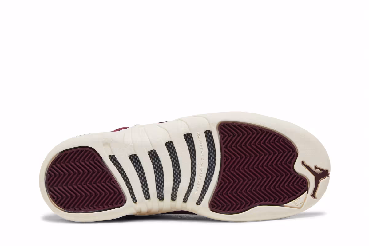 Air Jordan 12 GS Bordeaux, view 5