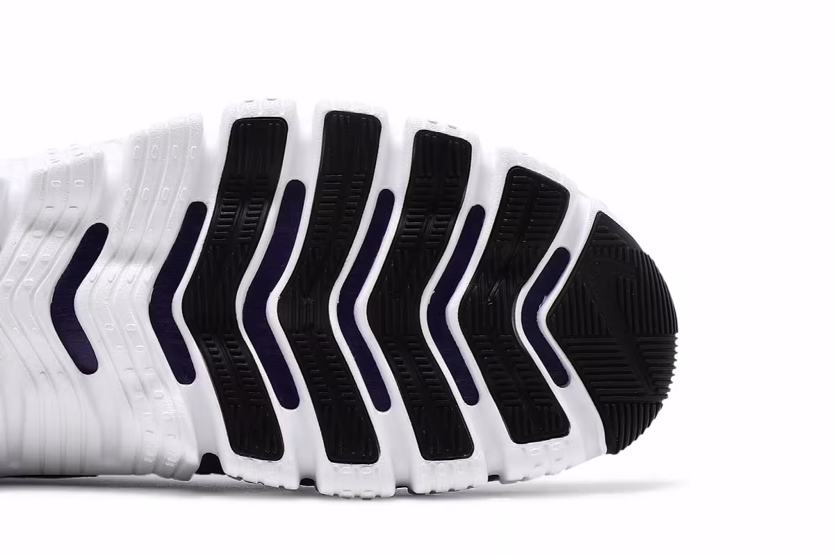 Nike Free Metcon 4 Court Purple, view 6