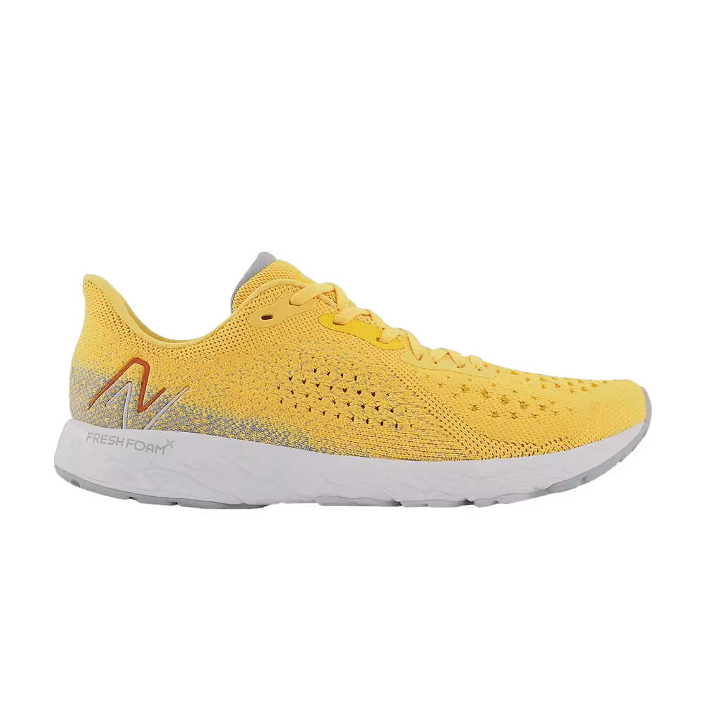 New Balance Fresh Foam Tempo v2 2E Wide Apricot