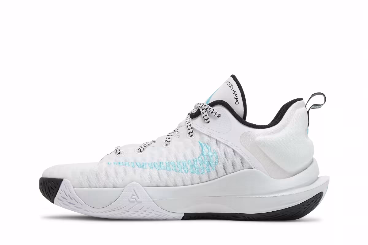 Nike Giannis Immortality GS White Copa, view 4