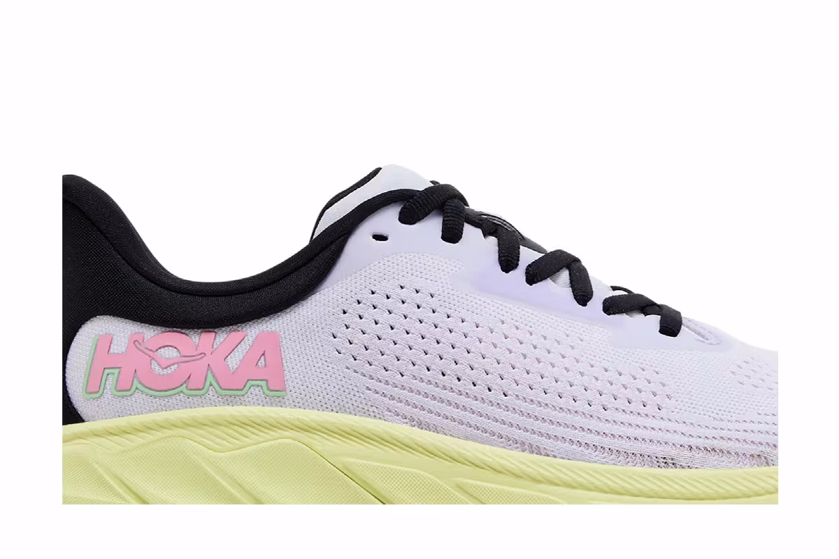 HOKA Women's Arahi 7 Starlight Glow Yuzu, view 3
