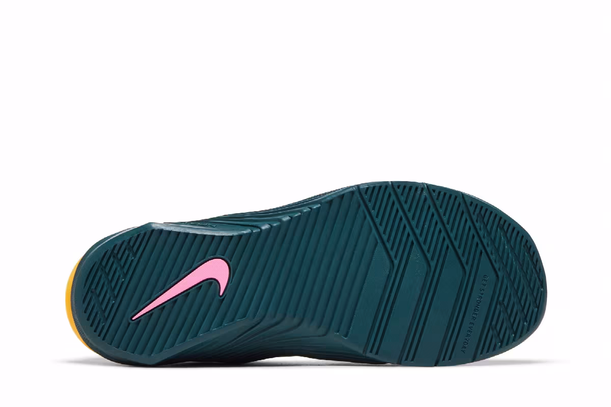 Nike Women's Metcon 6 Vast Grey Dark Atomic Teal, view 5