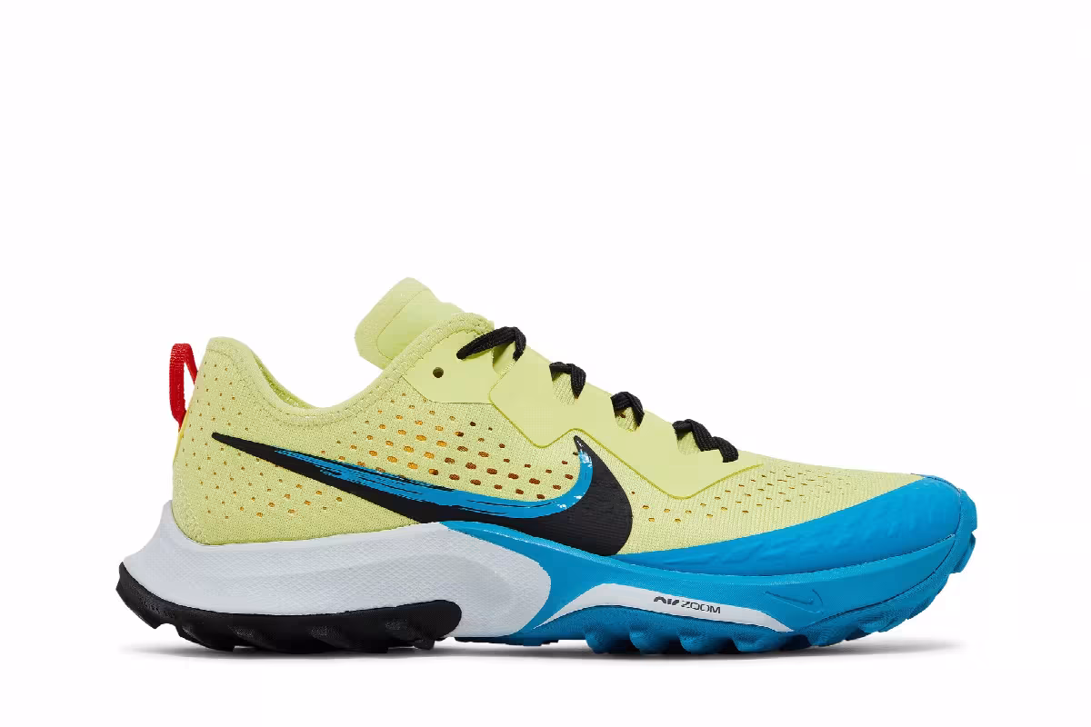 Nike Women's Air Zoom Terra Kiger 7 Limelight Laser Blue, view 2