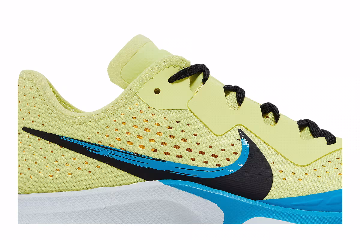 Nike Women's Air Zoom Terra Kiger 7 Limelight Laser Blue, view 3