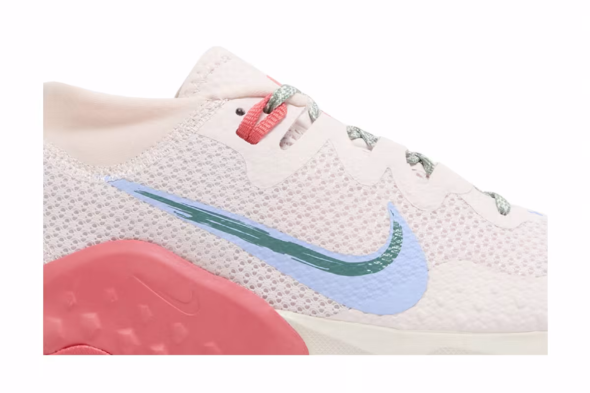 Nike Women's Wildhorse 7 Light Soft Pink Magic Ember, view 3